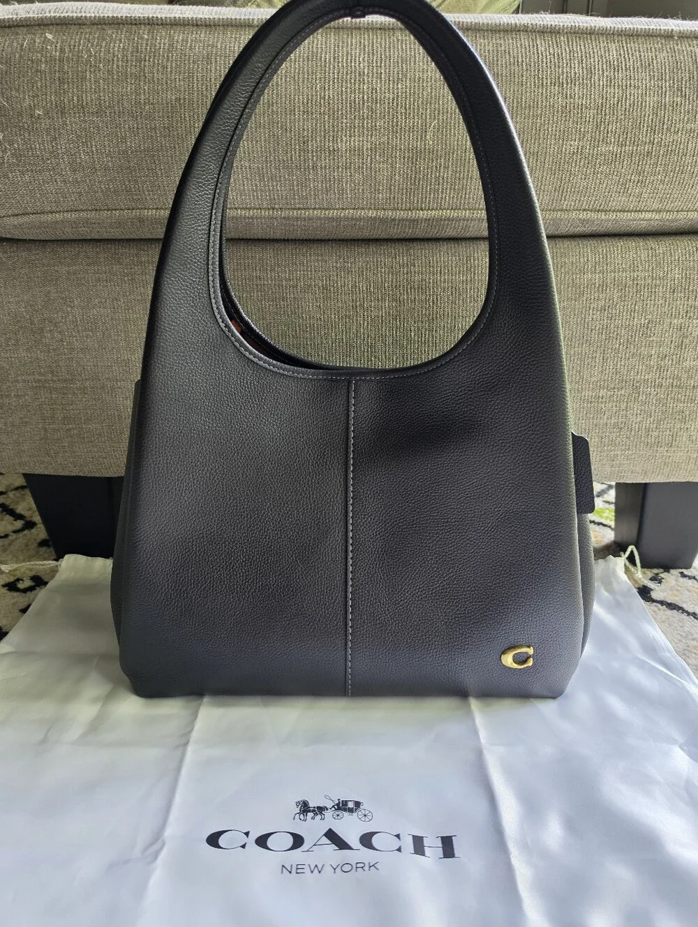 Coach Lana Shoulder Bag Black - Picture 3 of 14
